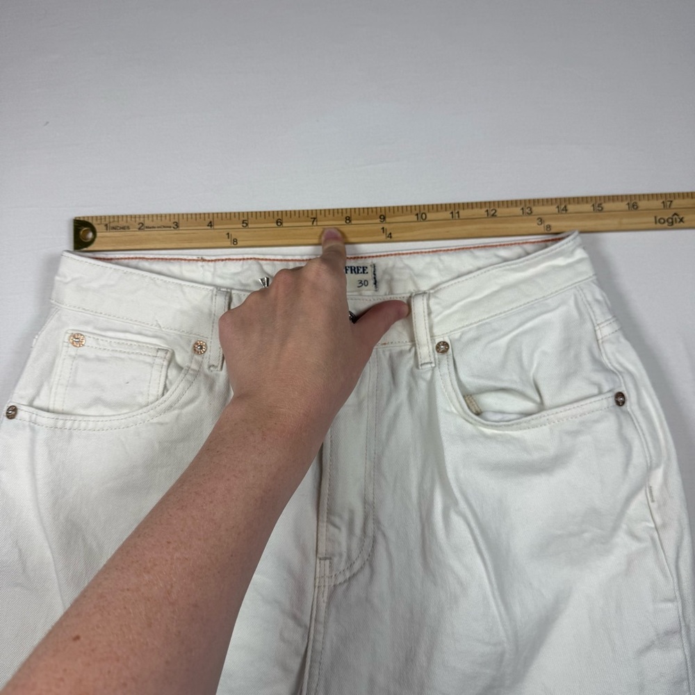 We‎ The Free Relaxed White Jeans - Picture 8 of 11